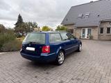 Volkswagen Vw Passat 1.9 TDI voll Fahrbereit mit TÜV - Volkswagen Passat aus 2003: 1.9