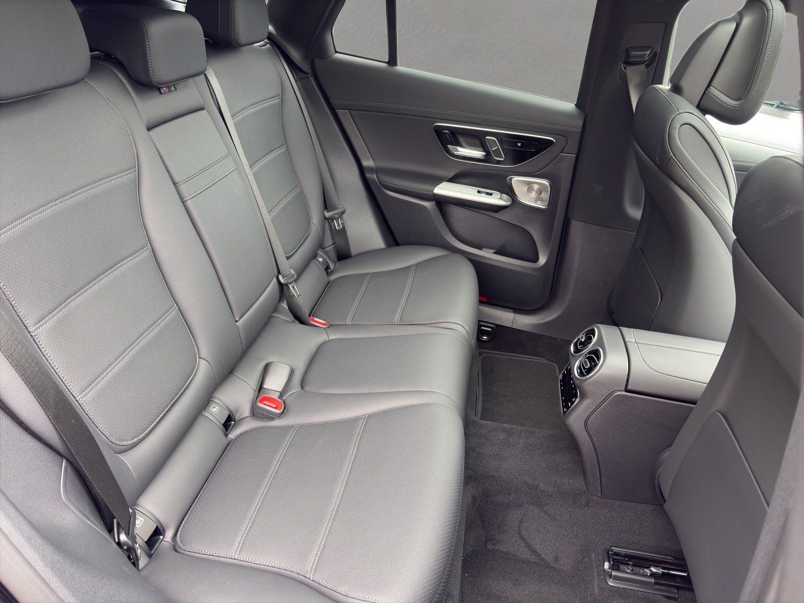 Fahrzeugabbildung Mercedes-Benz GLC 450 d 4M AMG DIGTL 360° Airmatic DISTR AHK