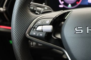 Fahrzeugverkauf 15 Skoda Kodiaq 1.5 TSI AHK Matrix Panoramadach Kamera