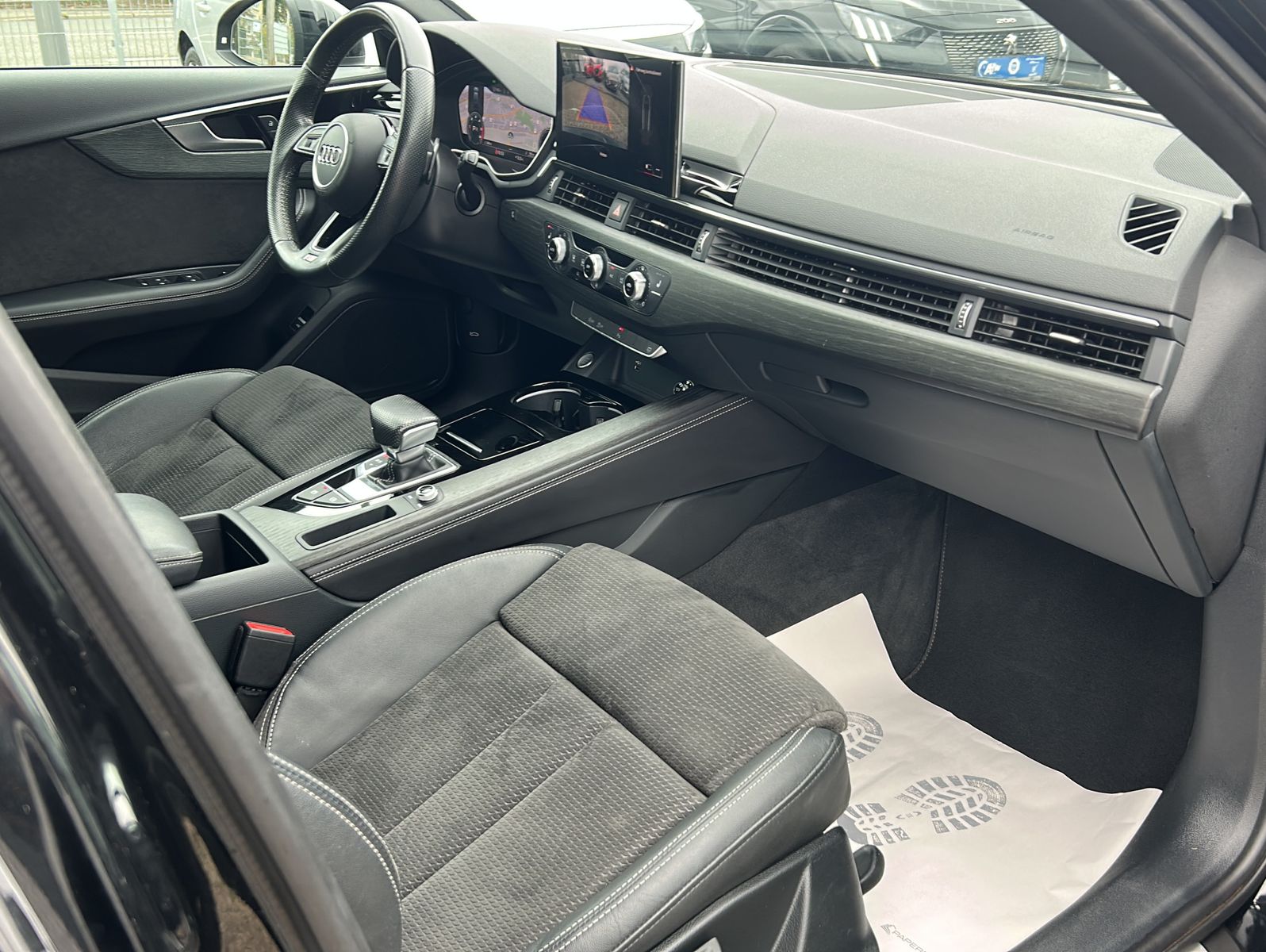 Fahrzeugabbildung Audi A4 35 Avant TDI S-Line