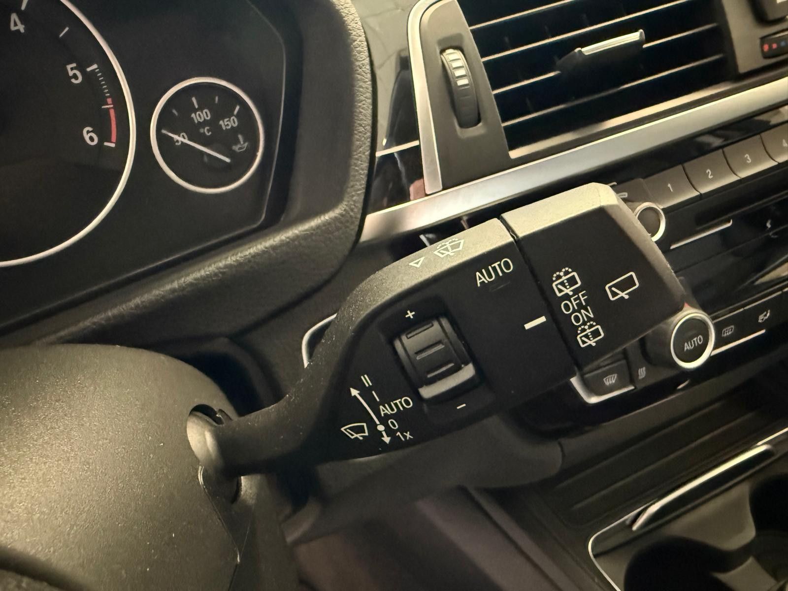 Fahrzeugabbildung BMW 320 d Luxury Line Purity / AHK / LED /PDC