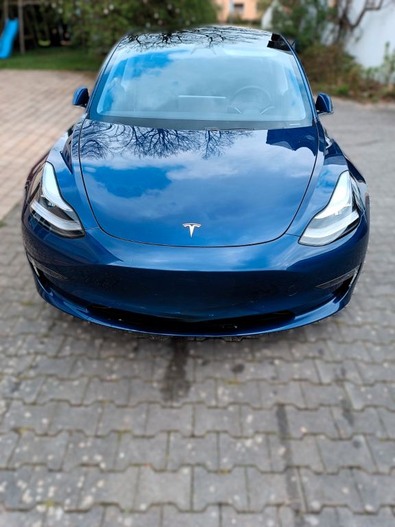 Image of Tesla Model 3