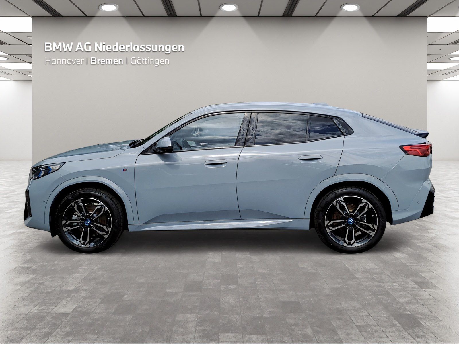 BMW iX2 - Bild 3