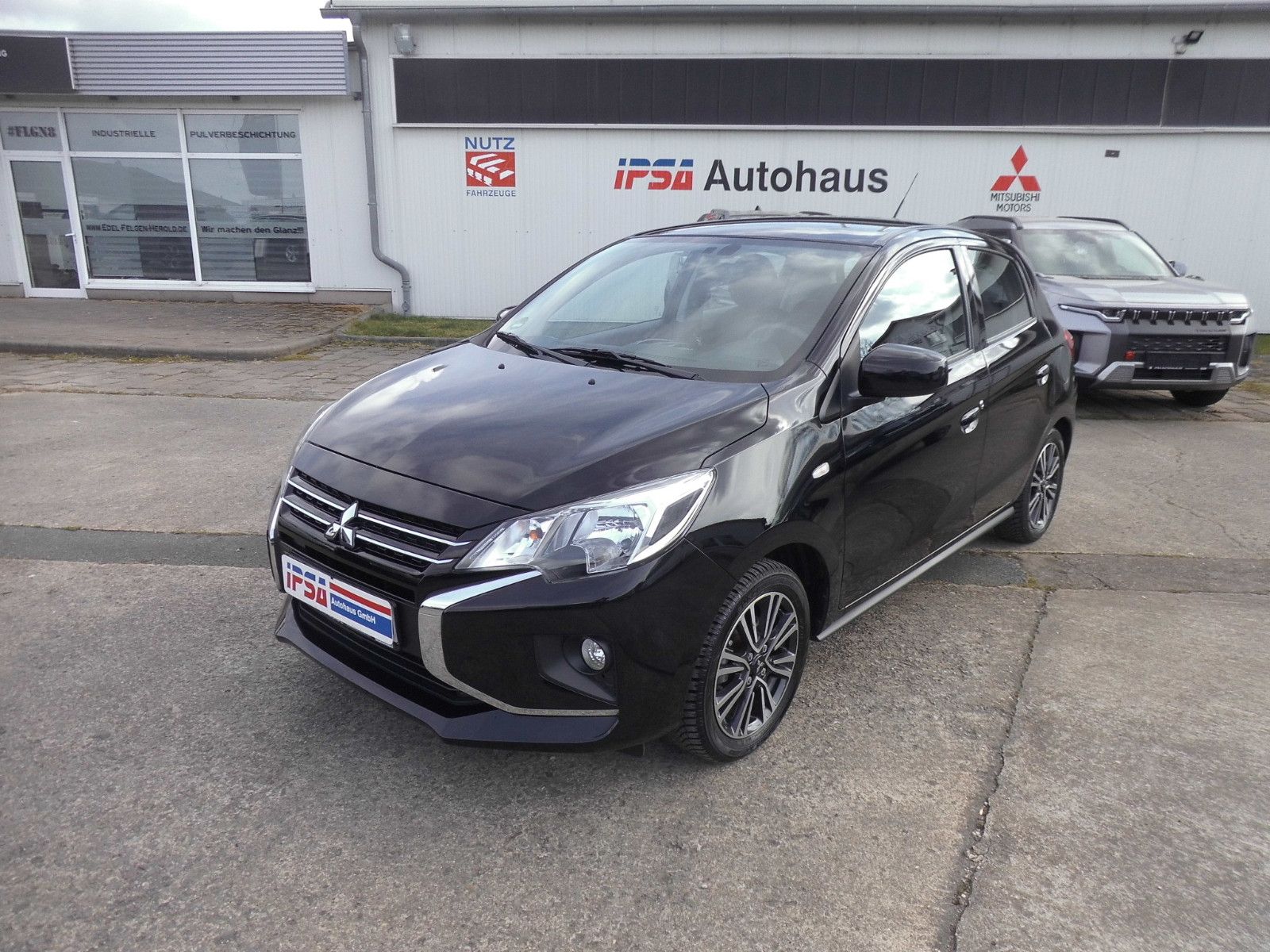 MITSUBISHI Space Star