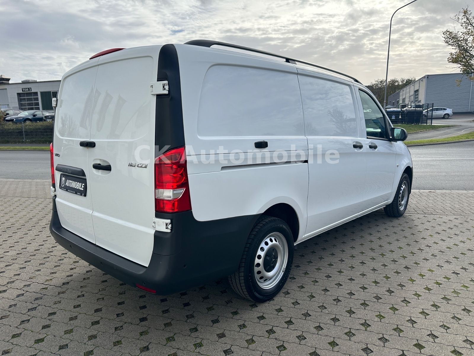 Fahrzeugabbildung Mercedes-Benz Vito Kasten 116 CDI RWD lang Autom./Klima/PDC