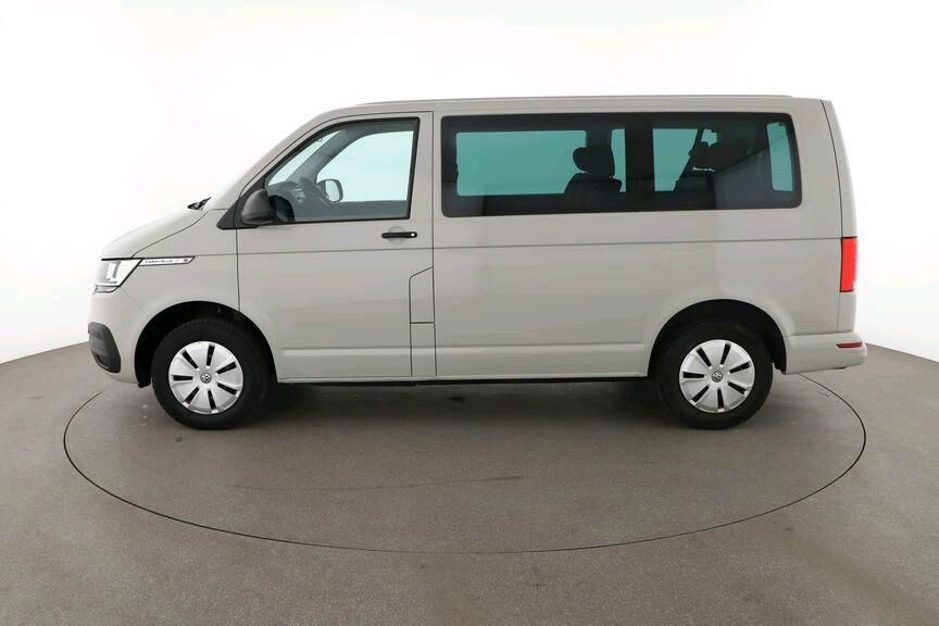 Image of Volkswagen T6 Caravelle