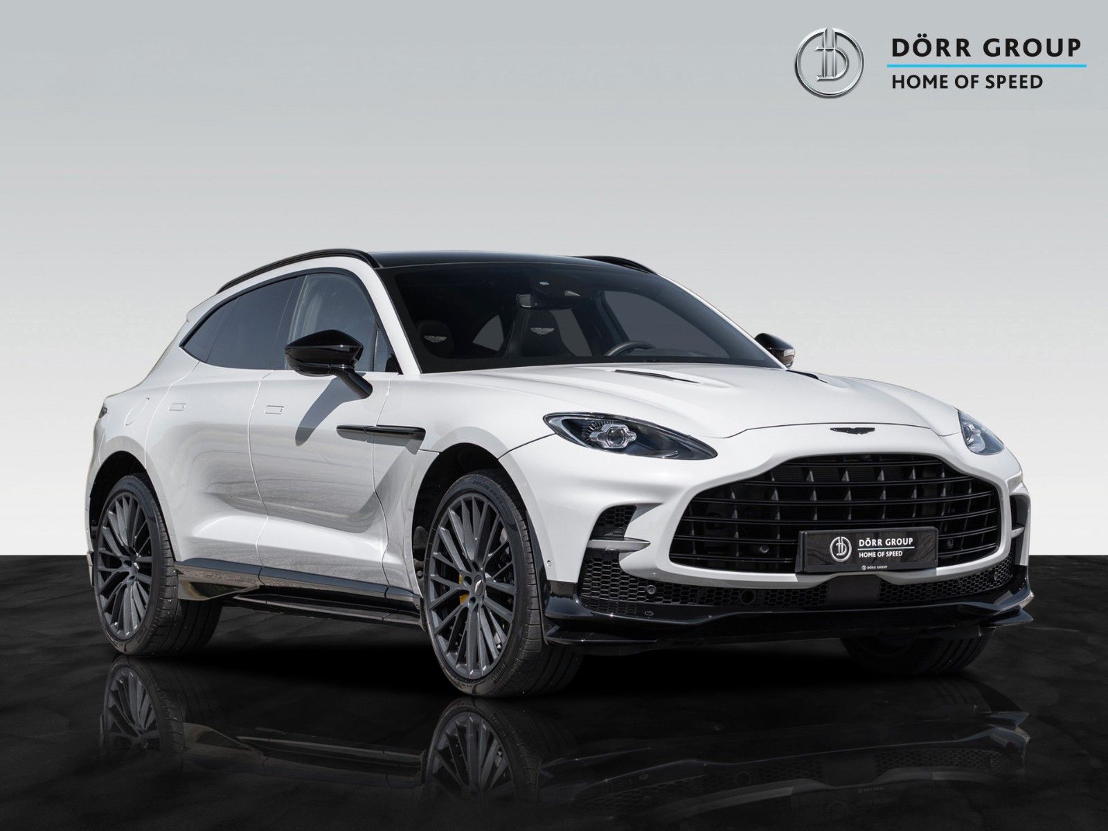 ASTON MARTIN DBX