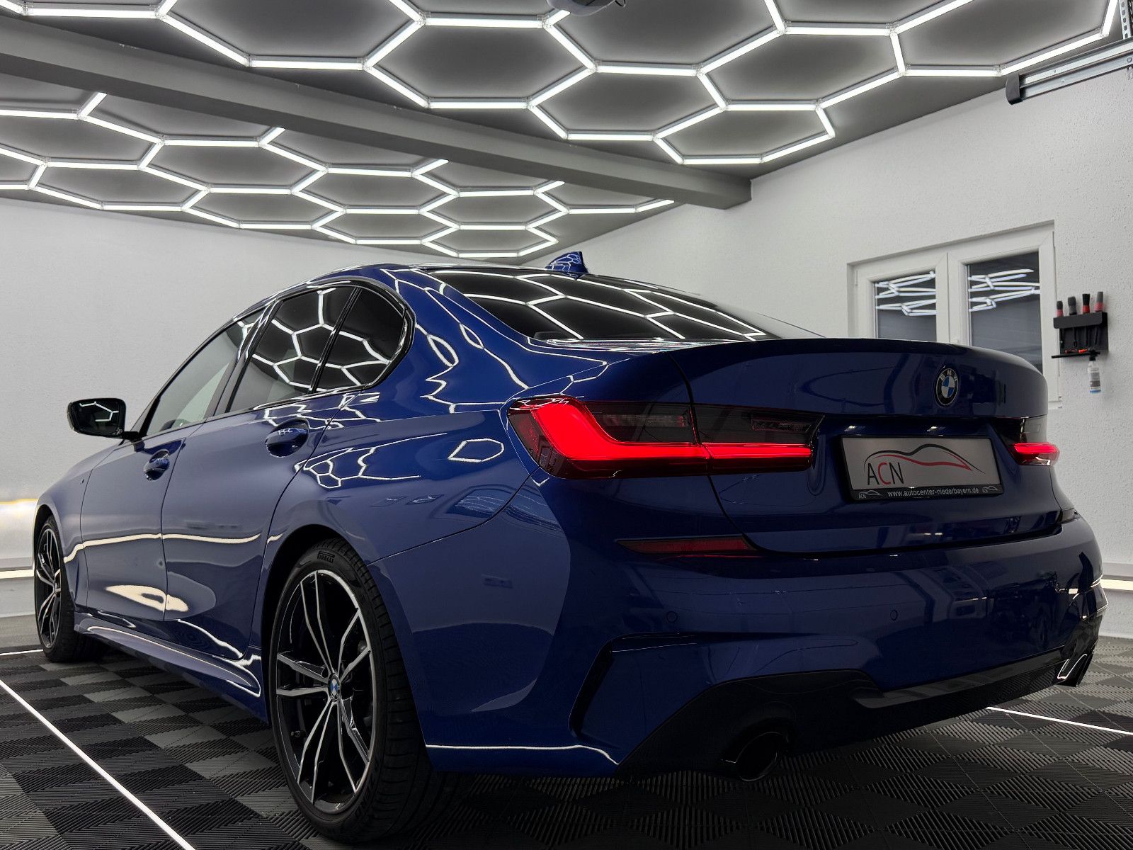 Fahrzeugabbildung BMW 330 i M SPORT/LED/DAB/VRTL COCKPIT/H&K/DE FZG