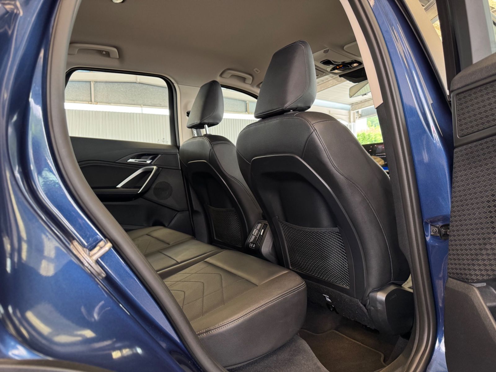 BMW X1 18 d sDrive+2Hand+Leder+AHK+Digitales Cockpit foto 10