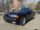 BMW 320i Aus 1 Hand Scheckheftgepflegt/Klima - BMW 320 aus 1996