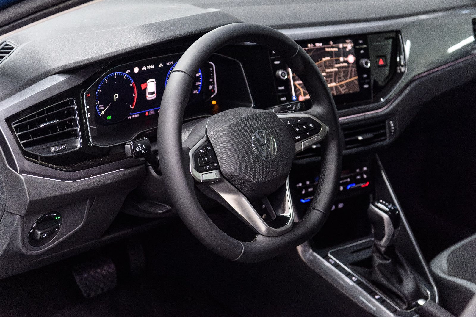 Fahrzeugabbildung Volkswagen Polo Style 1.0l TSI +DSG + Navi + IQ Drive