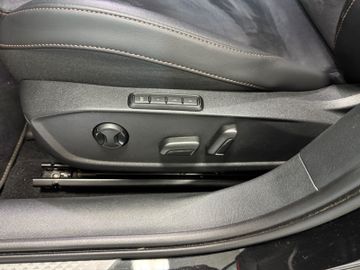 Cupra Leon Sportstourer 1.5 Panodach  Standheizung
