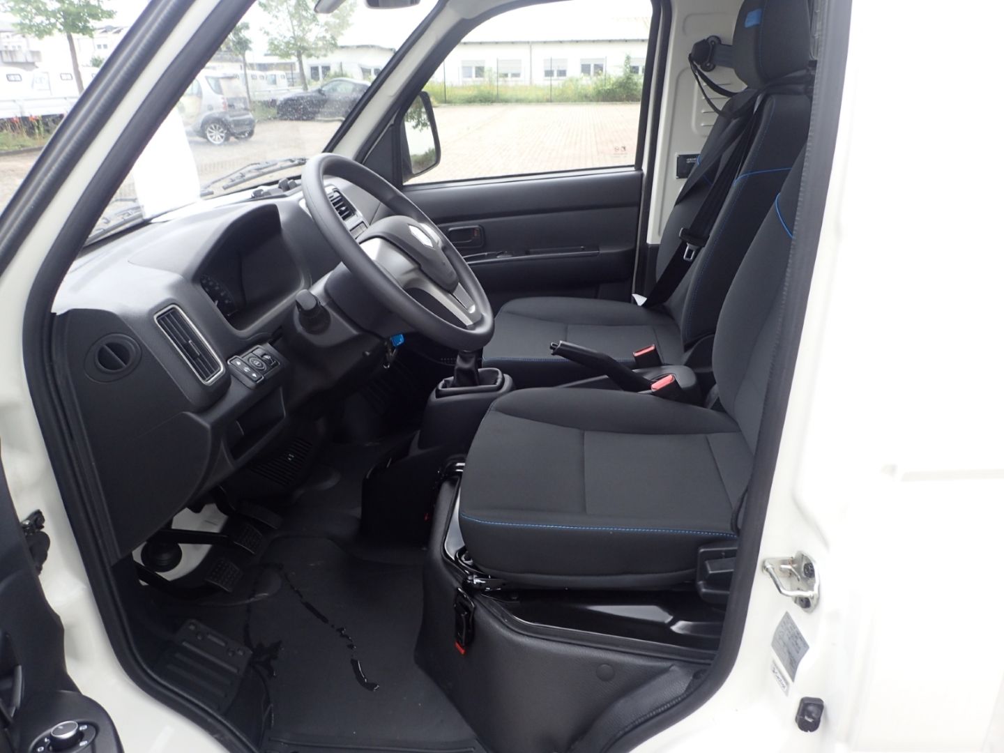 Fahrzeugabbildung Piaggio Porter NP6 Singlewheel Kipper 2,8m Pritschenläng