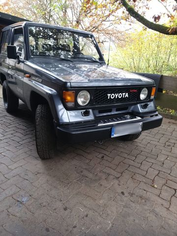 Toyota Landcruiser lj70