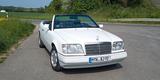 Mercedes-Benz E 220 Cabriolet - Mercedes-Benz Gebrauchtwagen von 1994