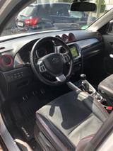 Suzuki Vitara 1.4 S 4x4 - Suzuki Vitara: Geländewagen