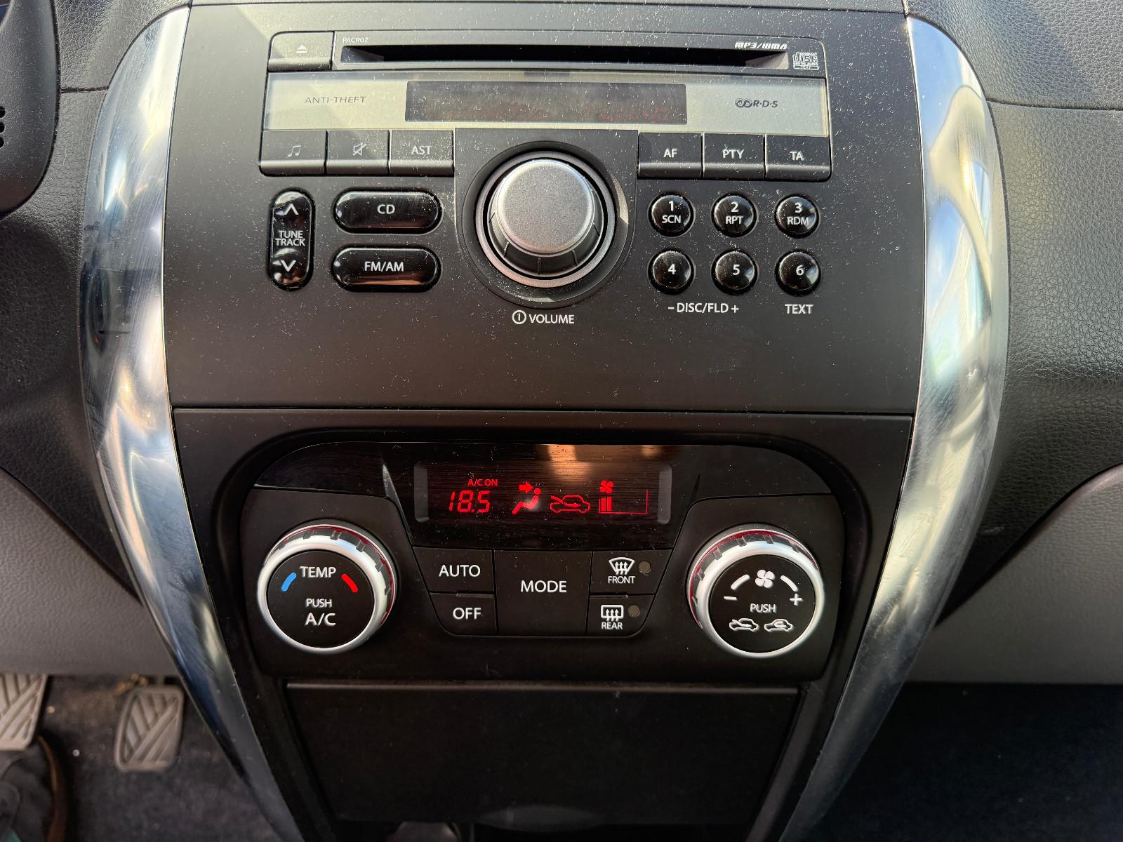Suzuki SX4 Style 4x4+Klimaauto+SHZ+Temp+ZV+LM+