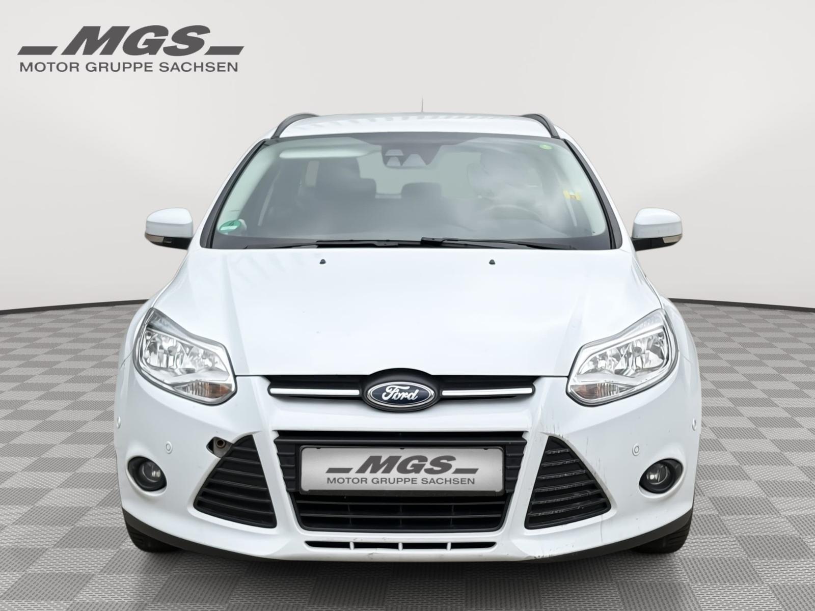 Ford Focus 2013 — engine 998 cm³, 125 HP (92kW)