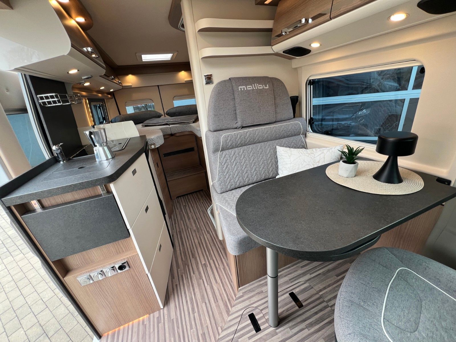 Fahrzeugabbildung Malibu Van compact 600 LE