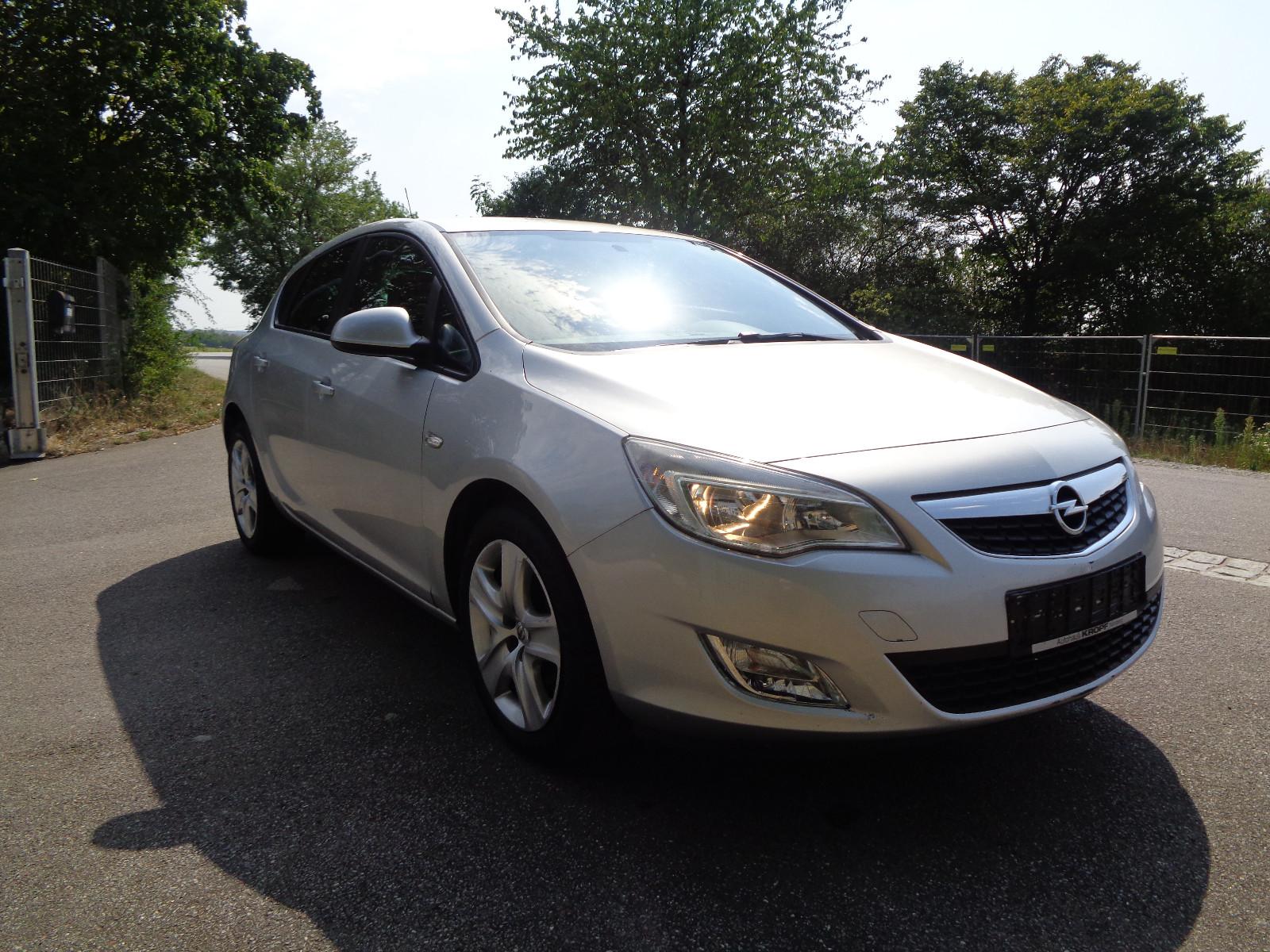 Opel Astra J 1.4 Lim. 5-trg. Design Edition
