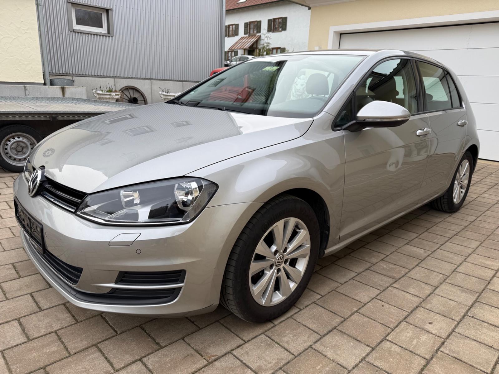 Volkswagen Golf VII Lim. Comfortline BMT Klima SHZ ALU 2.Hd