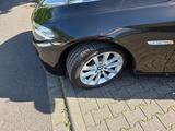 BMW 520i Touring Luxury Line Luxury Line - BMW 520 mit Benzin-Antrieb: Kombi