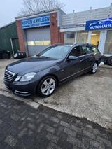 Mercedes-Benz E 250 E T-Modell E 250 CDI BlueEfficiency - Mercedes-Benz E 250 aus 2011: Cdi
