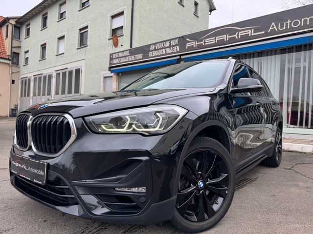 BMW X1 sDrive 18 i Sport Line*Panorama*LED*AHK*PDC*