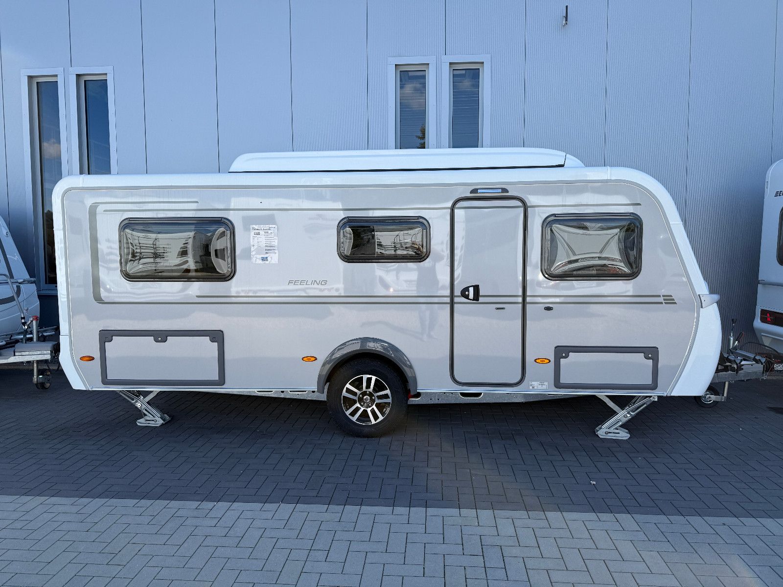 Fahrzeugabbildung HYMER / ERIBA / HYMERCAR Feeling 442 - 2026