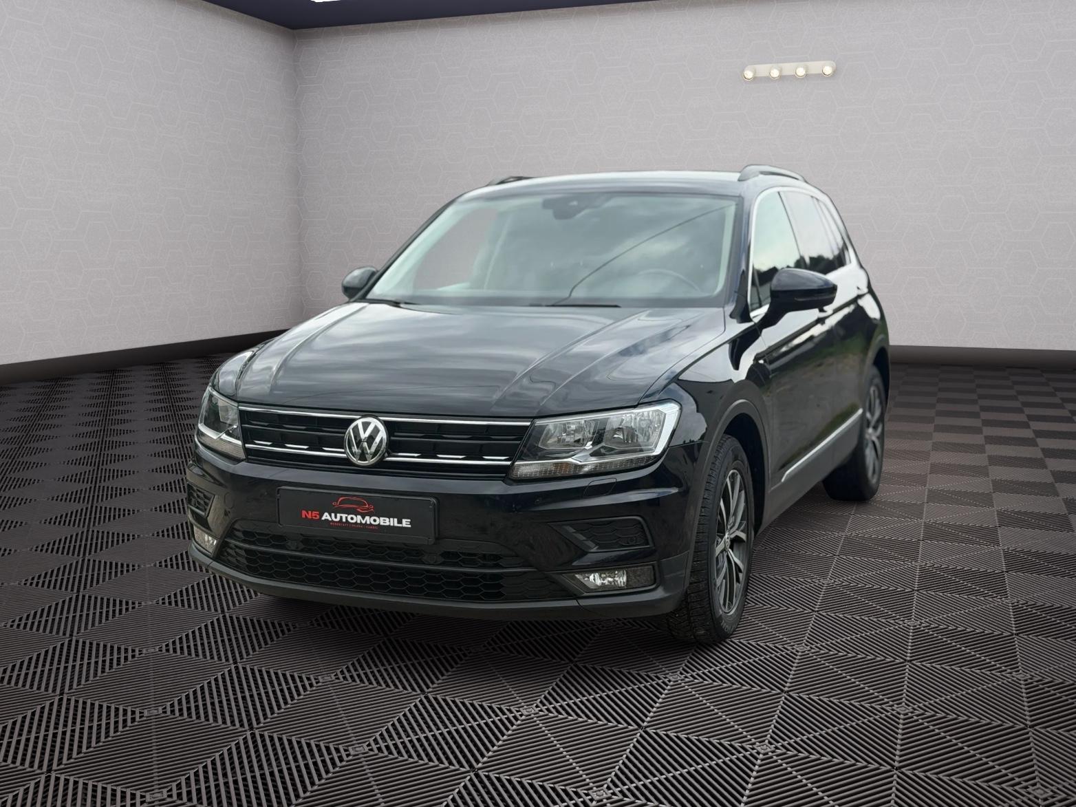 Volkswagen Tiguan Comfortline / SCHECKHEFT / RÜCKFAHRCAM