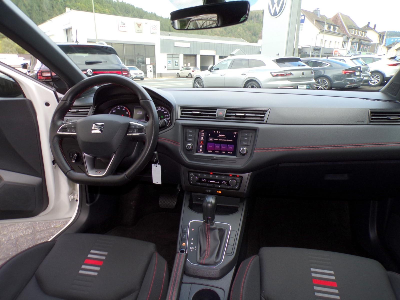 Seat IBIZA 1.0 TSI DSG FR / LED'S+17'+SITZHZG