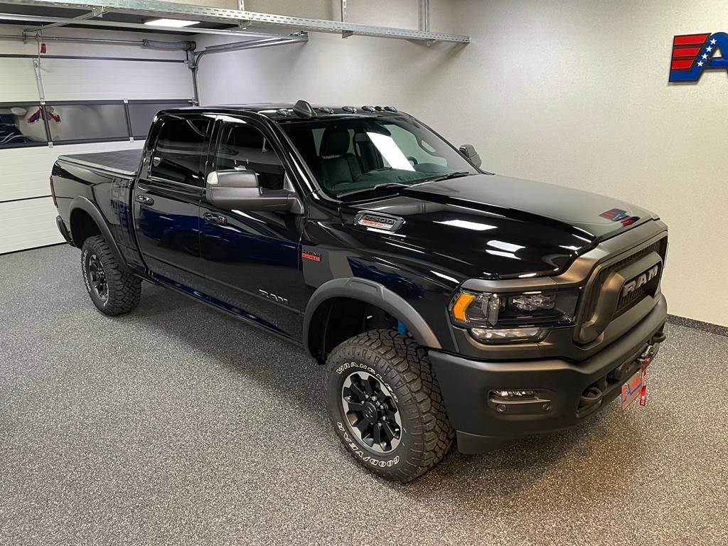 Fahrzeugabbildung Dodge POWER WAGON 6.4-V8 CREW 12"-LEVEL 3-SOFORT!!!