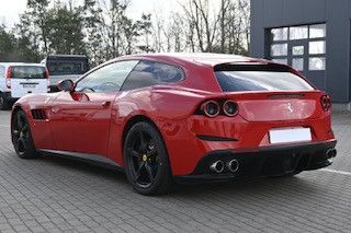 Ferrari GTC4Lusso*LIFT*Folie*Apple car*1.Hand*MIETKAUF