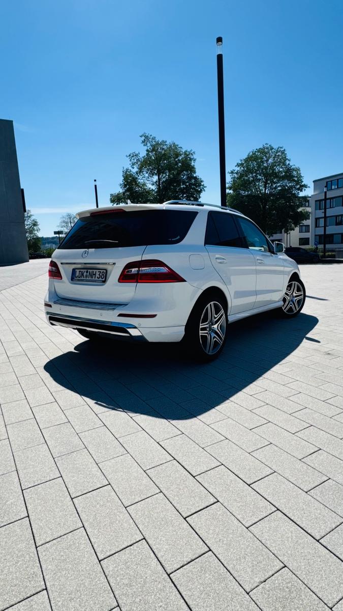 Mercedes-Benz ML 350 BlueTEC 4MATIC AMG Line