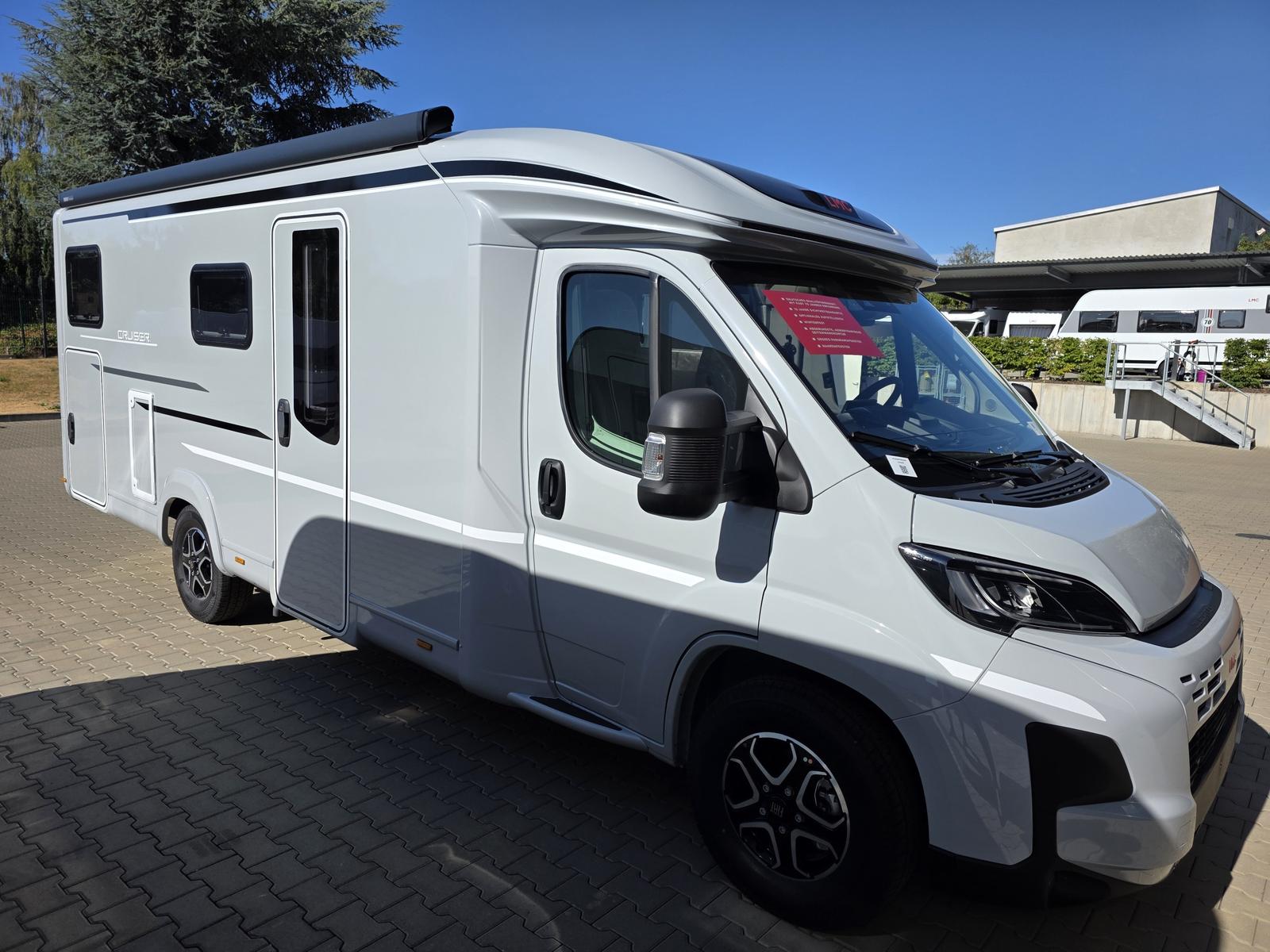 LMC Cruiser 740 EL
