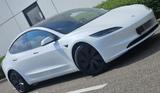 Tesla Model 3 Hinterradantrieb RWD Premium