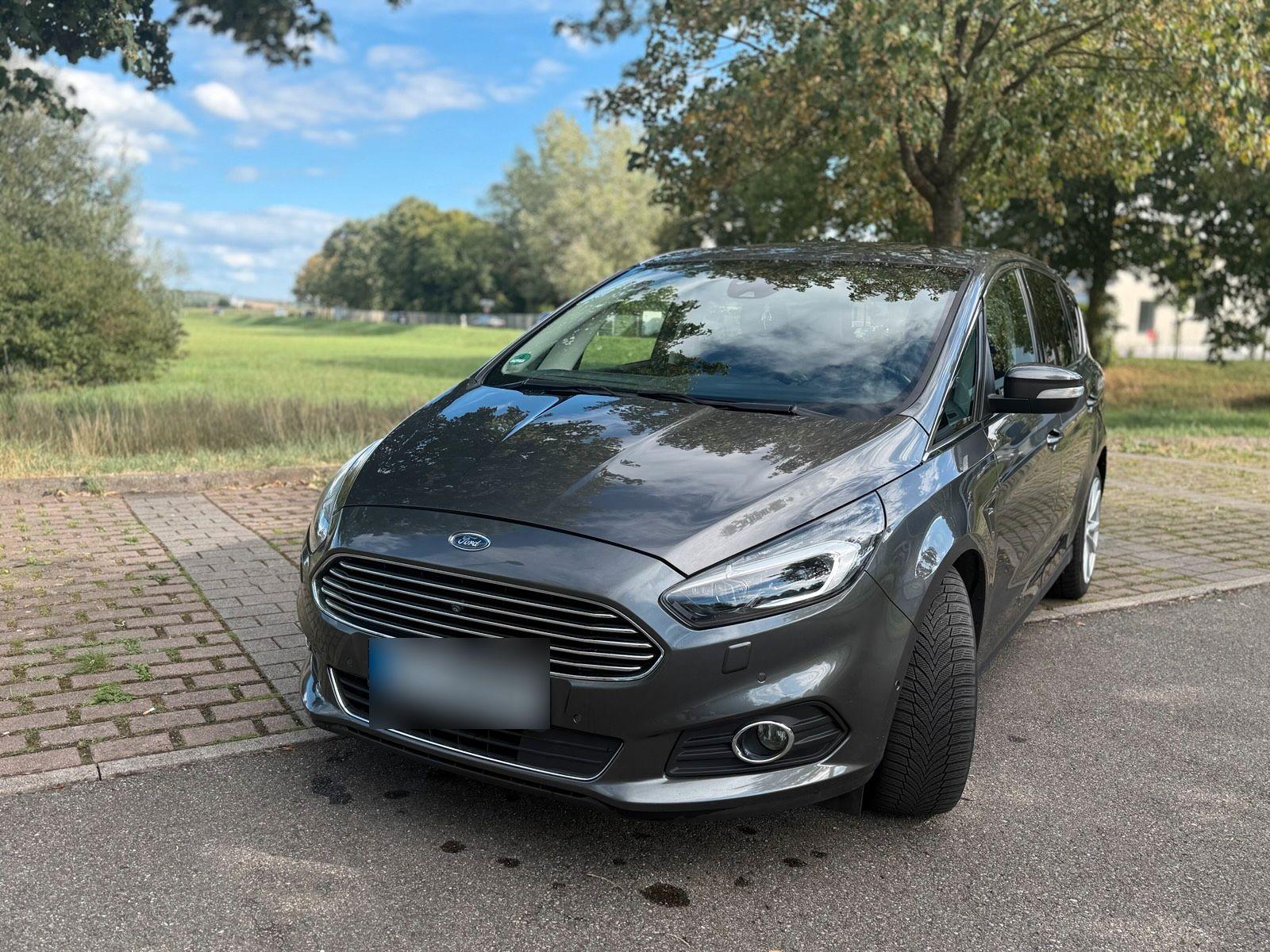 Ford S-Max