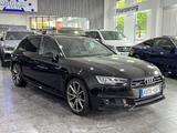 Audi A4 2,0TDI Quattro sport*S-Line+Virt*Pano*Matrix - Audi A4 Gebrauchtwagen in München