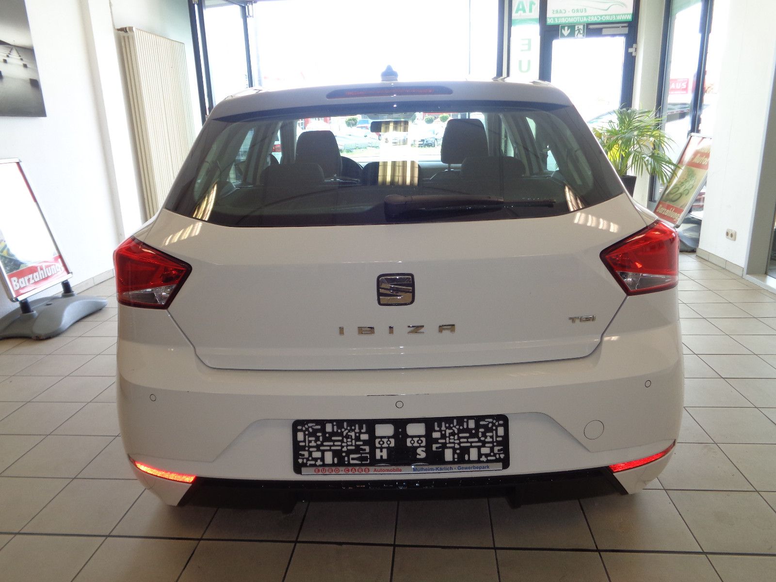 Fahrzeugabbildung SEAT Ibiza 1.0 TGI 66kW / NAVI / KLIMA /