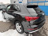 Audi Q3 35 TFSI adv. Virtual Klima Alu Navi PDC SHZ - Audi Q3: Schwarz
