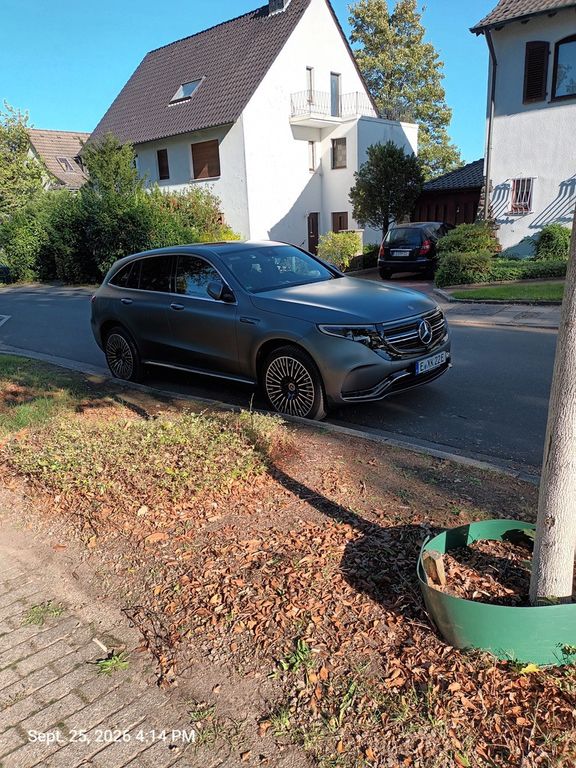 Image of Mercedes-Benz EQC