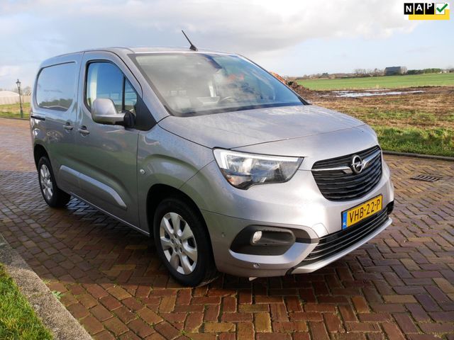 Opel Combo 1.5D L1H1 Innovation 96kW AUTOMAAT CAMERA