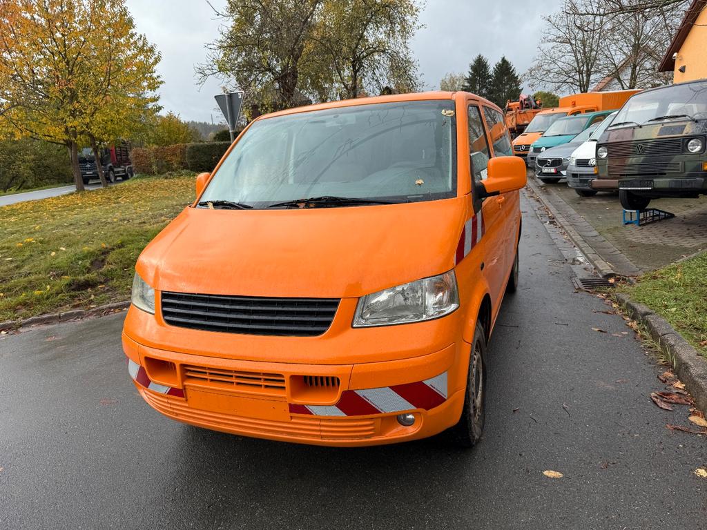 Volkswagen T5 Kombi