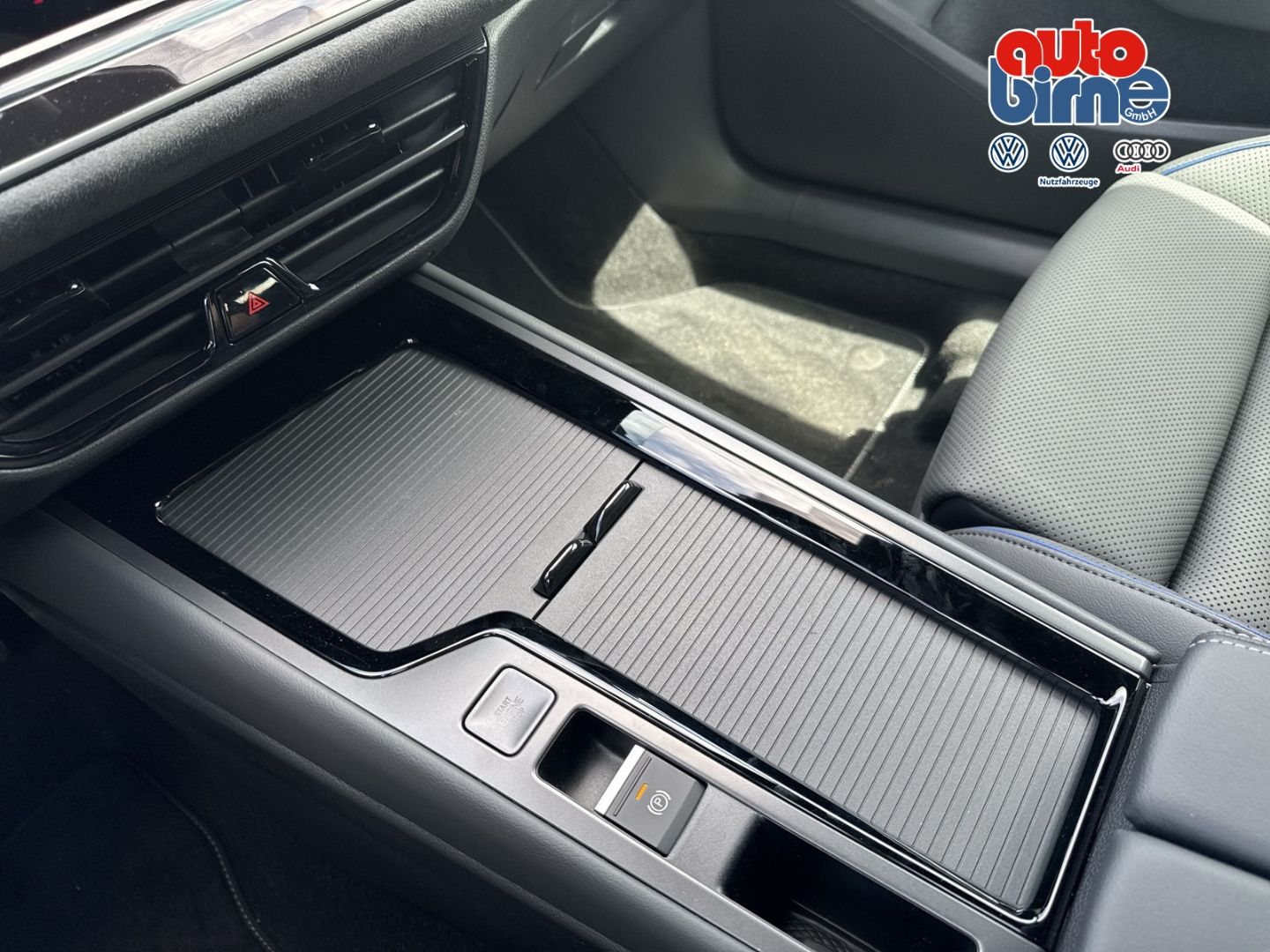 Passat 2.0 TDI R-Line Signature  4Motion HUD Sta