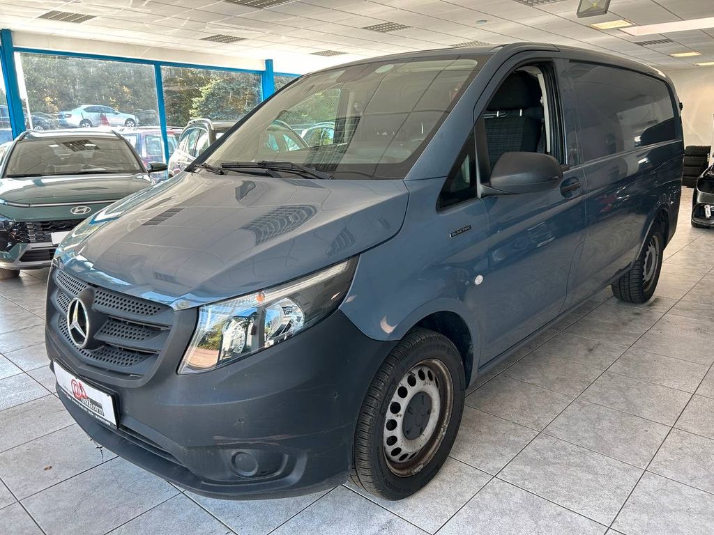 Image of Mercedes-Benz Vito