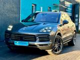 Porsche Cayenne E-Hyb*Burmester*Pano*PDLS+*Chrono*VOLL - Porsche Cayenne Gebrauchtwagen in Leipzig