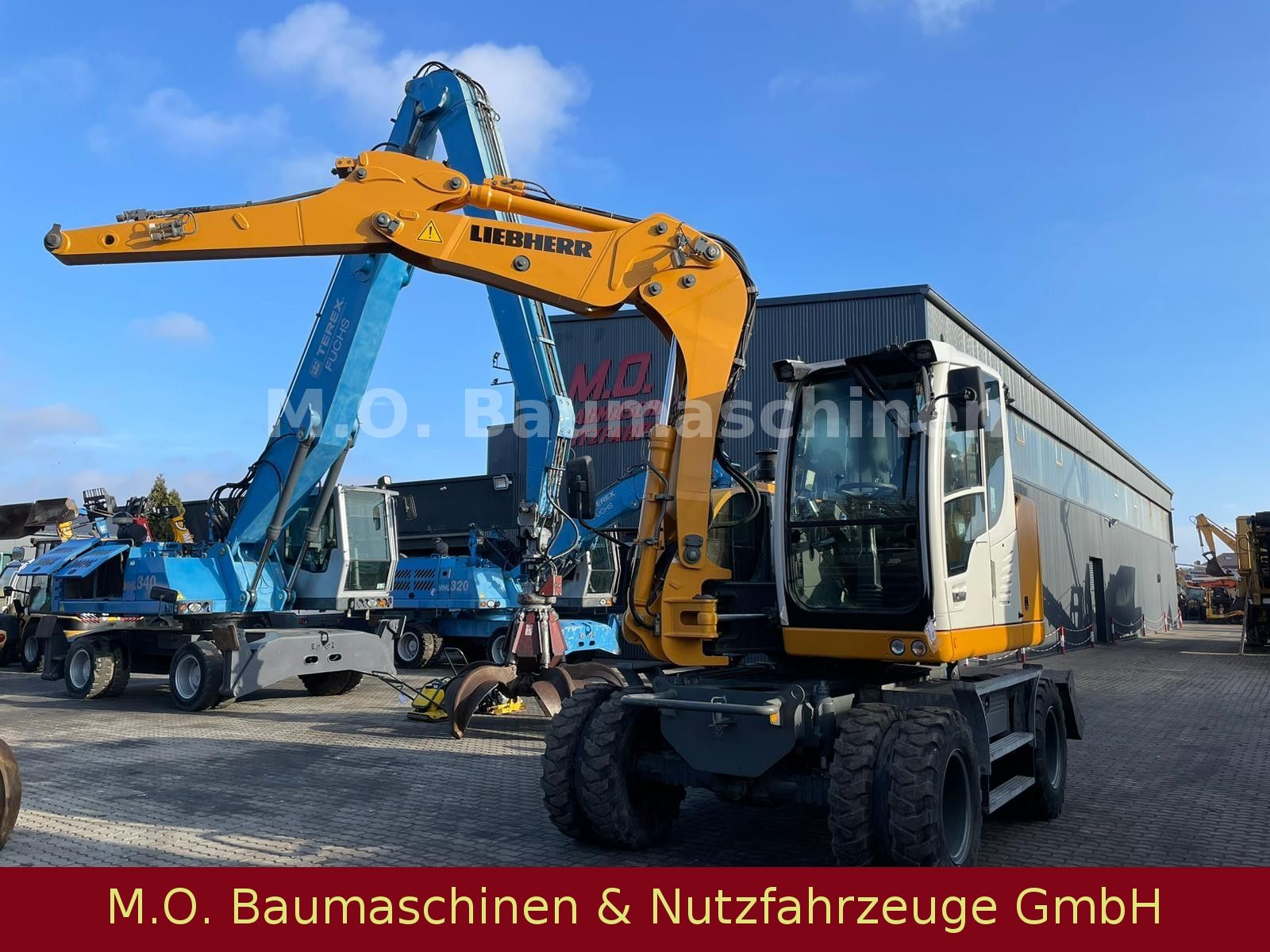 Fahrzeugabbildung Liebherr A 910 Compact Litronic / ZSA / AC / VSA /