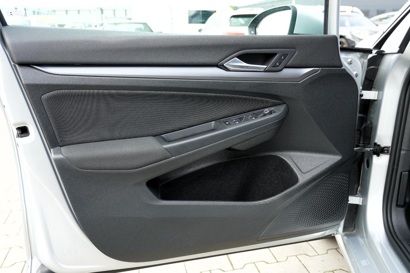 Volkswagen Golf VIII Lim. Active*Matrix*3Zon.*Appel*ACC*, миниатюра 13