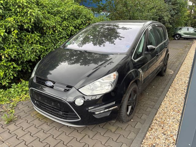 Ford S-Max Titan. PanoDach Navi Getriebe defekt Mem.S