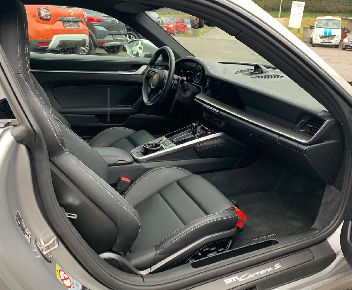 Fahrzeugabbildung Porsche 911 Carrera S